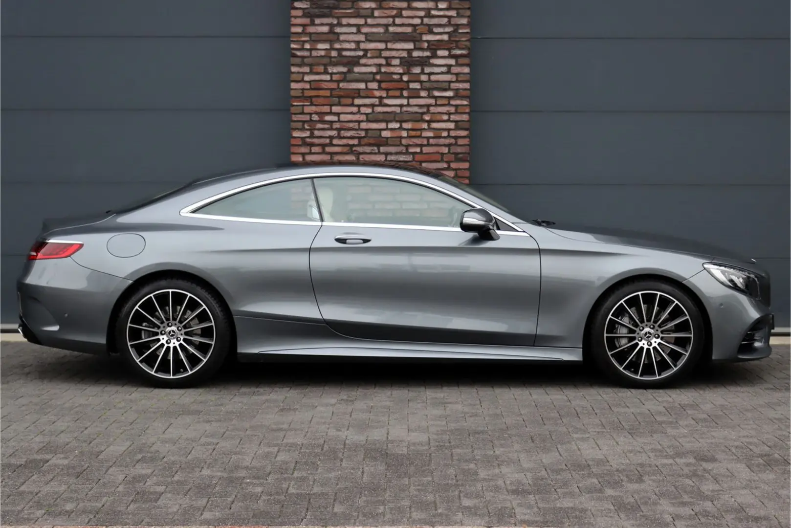 S 450 Coupé 4MATIC Premium+ AMG Line Aut9 | Pano