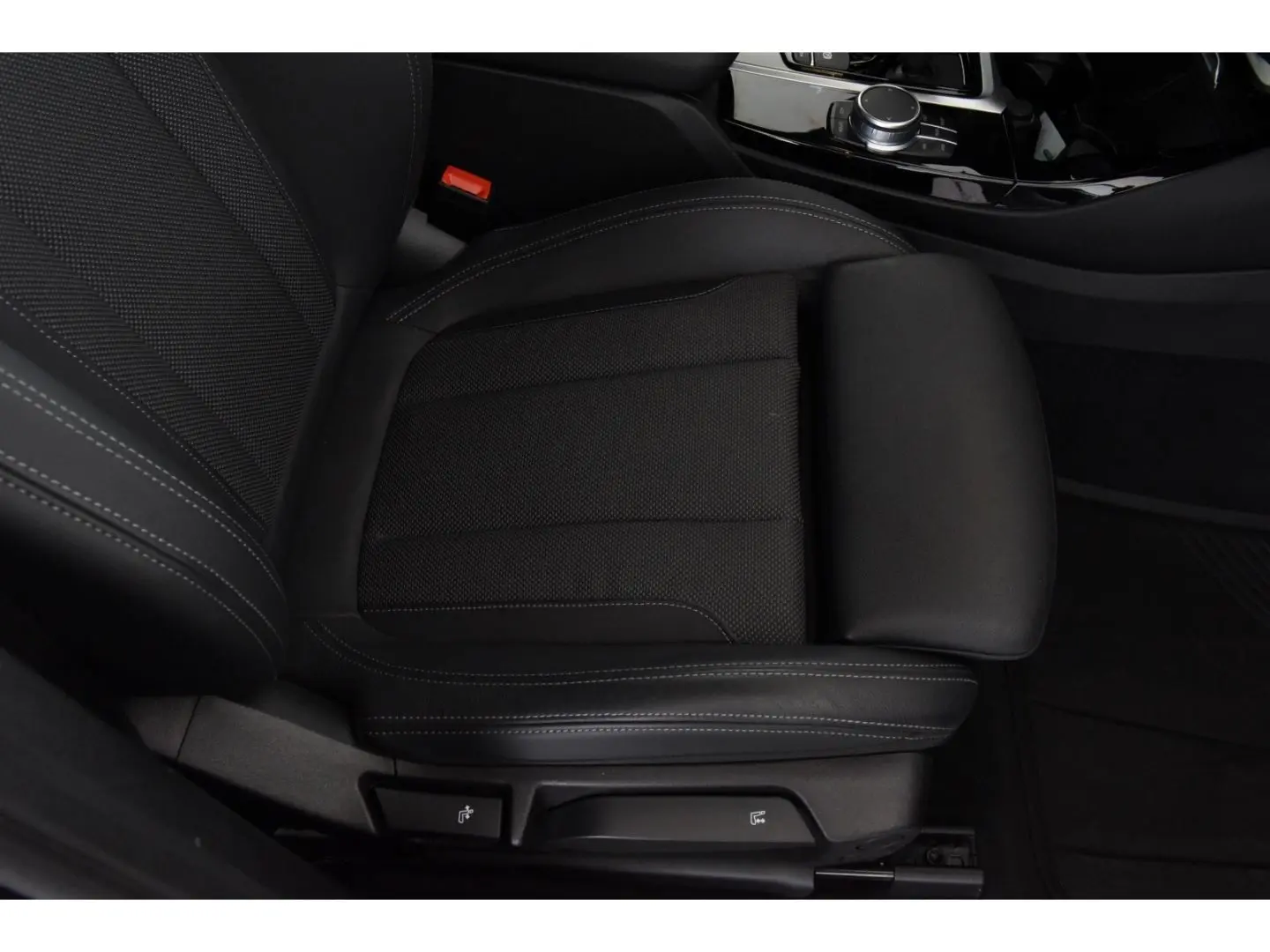 X3 30 e Advantage Park-Assistent Fernlichtassist