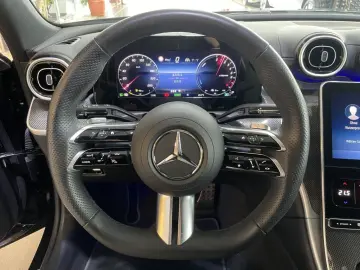 C 300 e AMG-Line Night*R.Cam*Distr.+*Navi*LED*