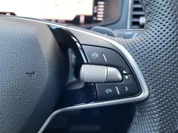 SKODA Karoq   1.5 TSI DSG