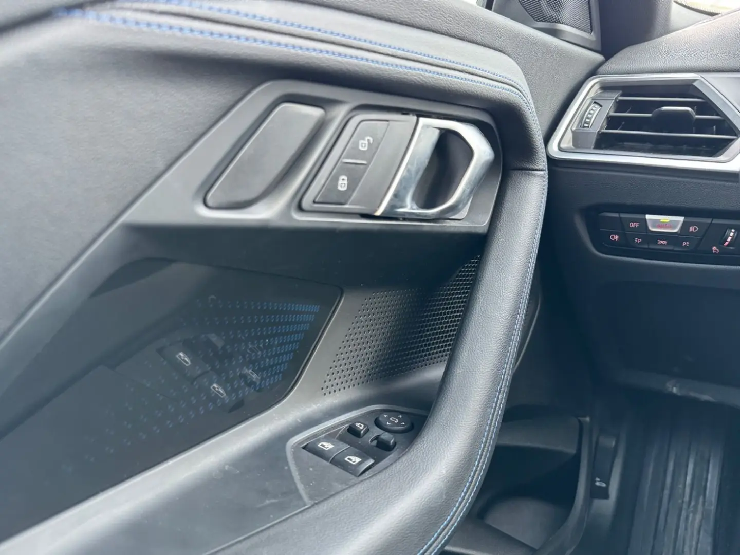 218i Coupé M-Sportpaket RFK GARANTIE bis 03/2029