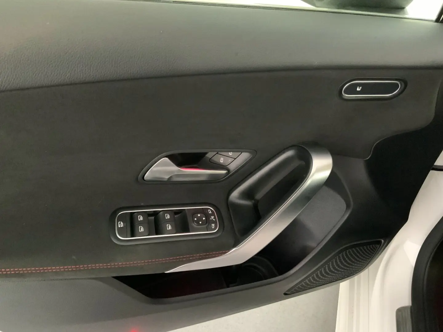A 180 AMG AppleCarPlay RüKam LED Lenkradheizung