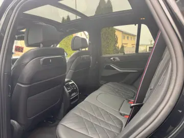 X5 30d xDrive M-Sport-Pro ABSTANDSTEMP AHK