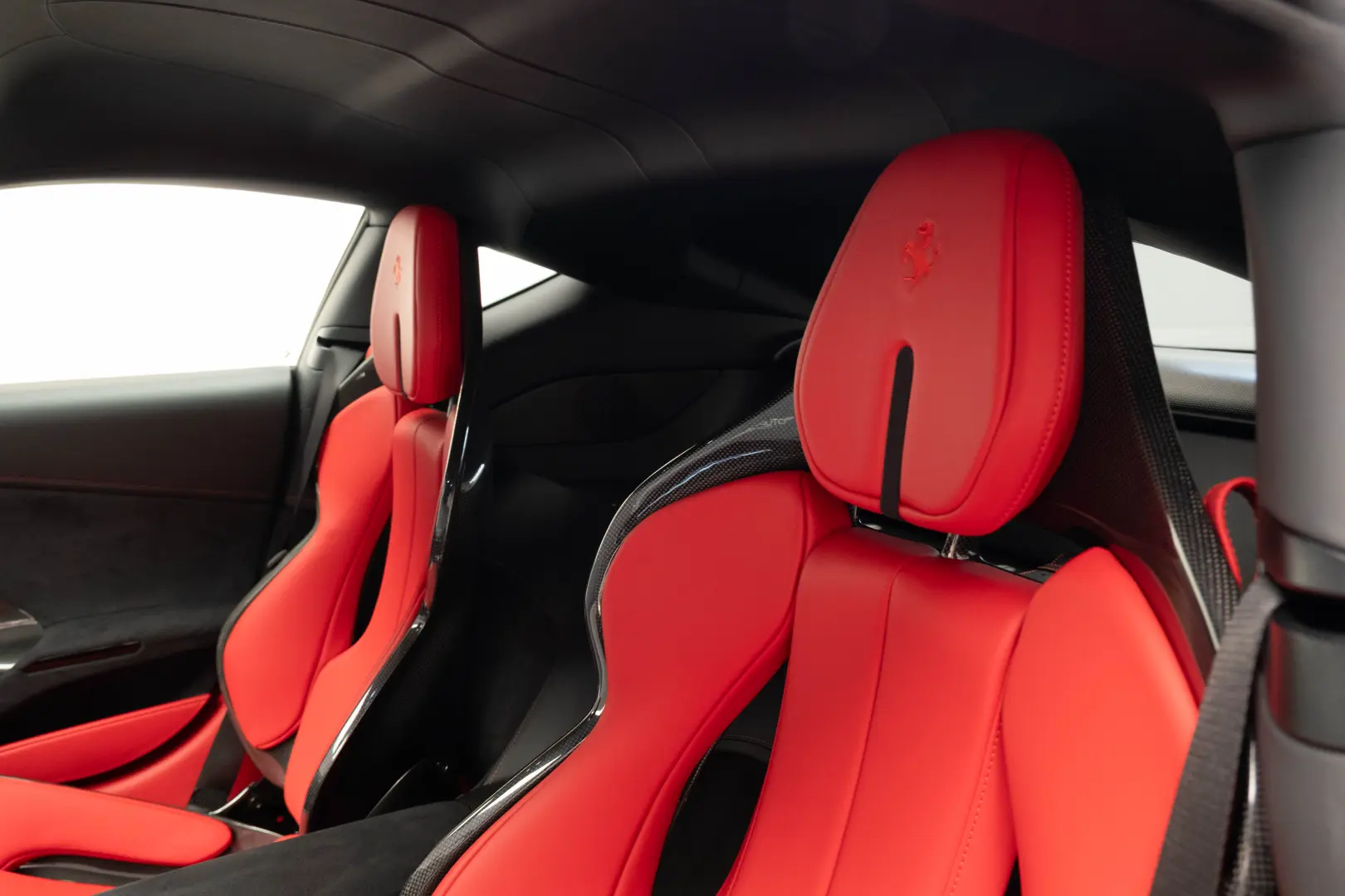 Ferrari 12 CILINDRI STOCK NEW COC MY2025