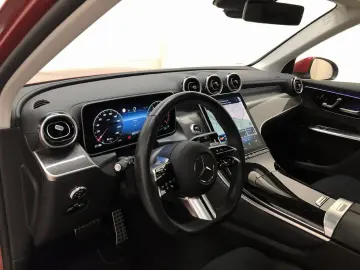 GLC 200 4M AMG Pano*AHK*Trittbretter*Lenkradheiz