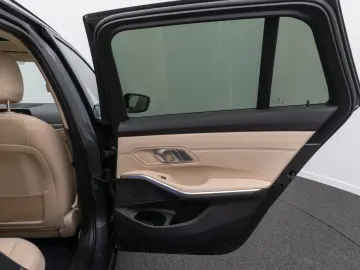 320d Luxury Line HUD DAB Laser Kamera HiFi Leder