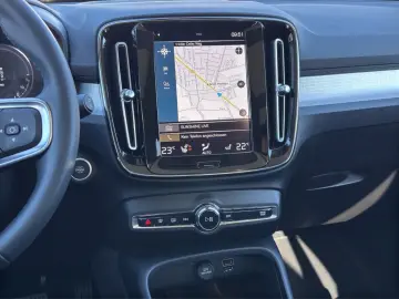 XC40 T4 Inscription Expr.Plug-In Hybrid/AHK/Pano