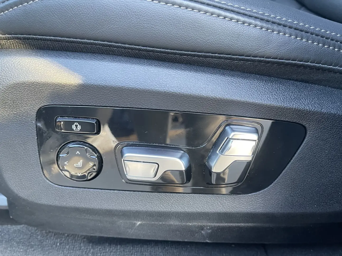 X5 xDrive40i M Sport || AHK Pano 360° H&K SoftCl