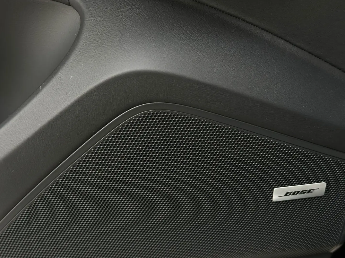 Cayenne E-Hybrid Coupé BOSE SHZ V H Ambientebel.