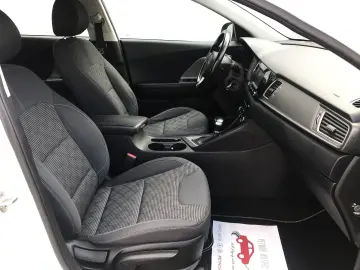 Kia Niro 1.6 GDI 6DCT HEV