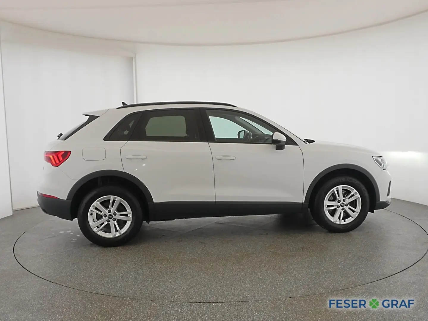 Q3 45 TFSI e S tronic Navi Plus/ virtual Cockpit