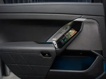 d xDrive *Sportpaket Pro*Carbon*Innovationspaket