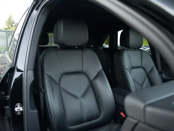 Macan Basis LED/Keyless/Car Play