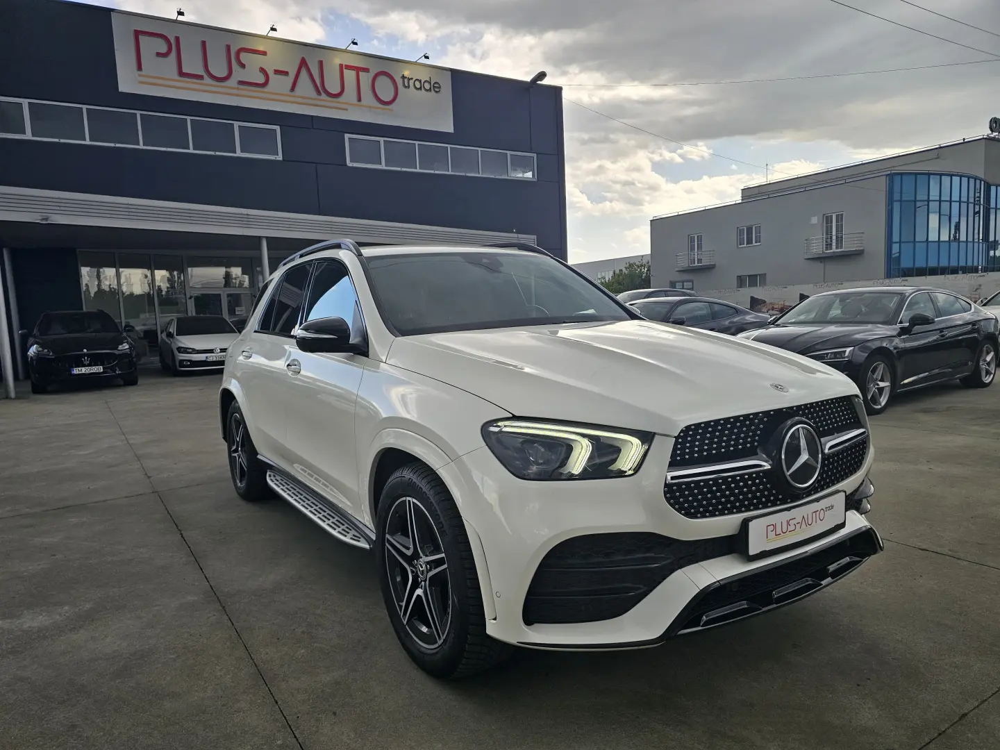GLE 350de AMG LED 360 Praguri Carlig Ventilatie Memorie