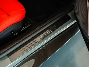 Ferrari Roma MagneRide