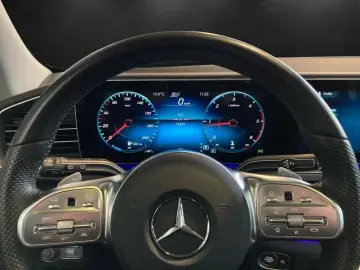 GLE 400 d 4M +AMG+Night+StHz+MBUX+PANO+KAMERA
