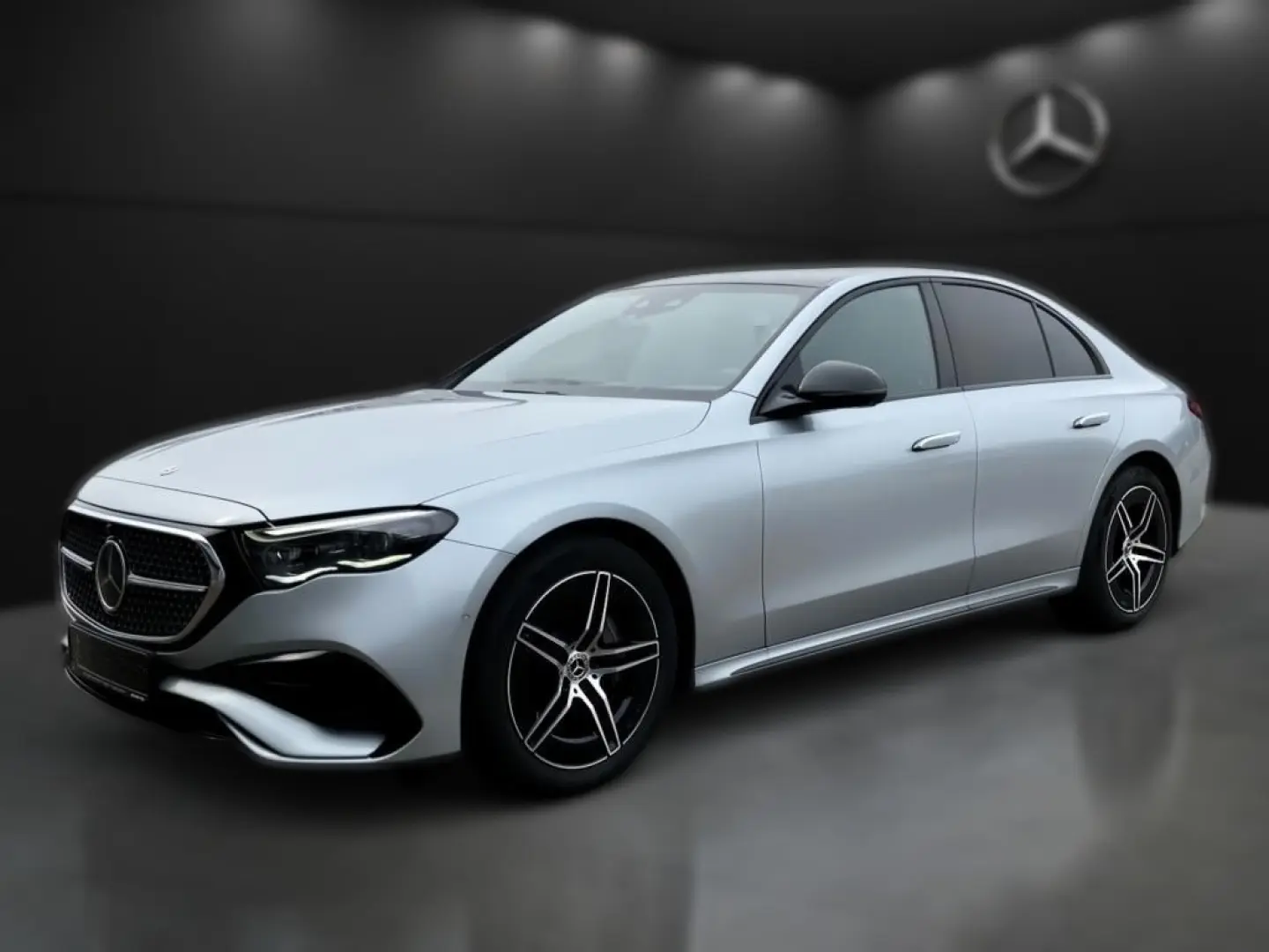 E 220 d AMG Hyperscreen Pano HuD ACC Memo 360°