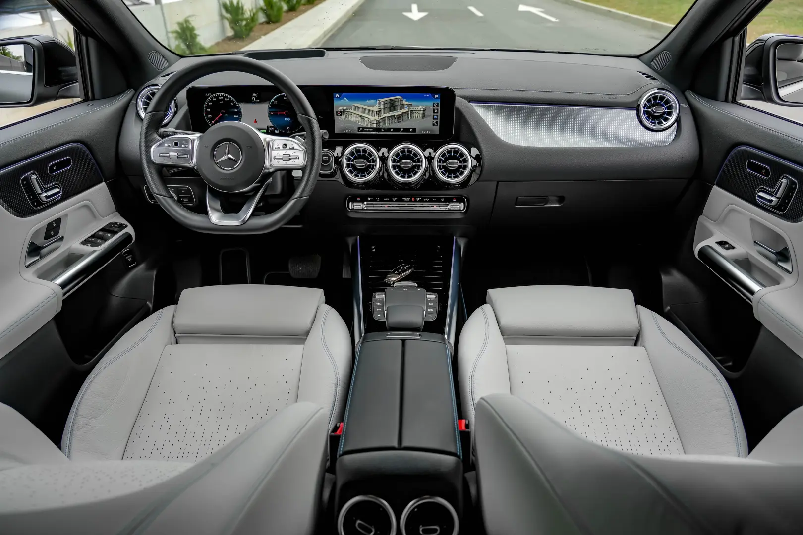 Mercedes-Benz EQA 350 4MATIC