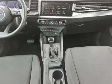 A1 Sportback advanced 25 TFSI S tronic NAV LED G