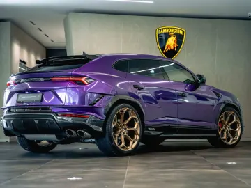 Urus Performante | MY23 | Carbon Roof