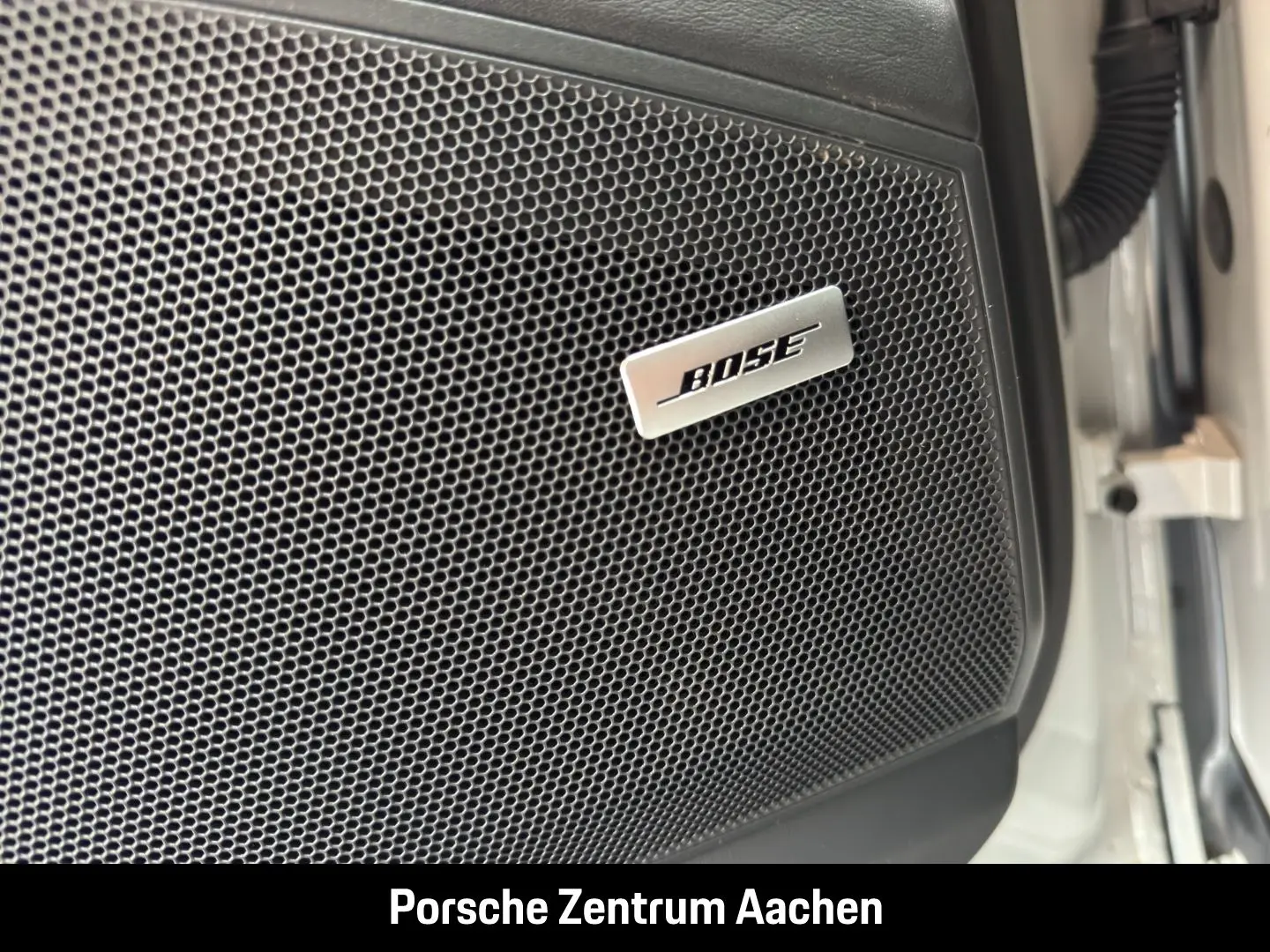 Cayenne Coupe BOSE Luftfederung Panoramadach LED