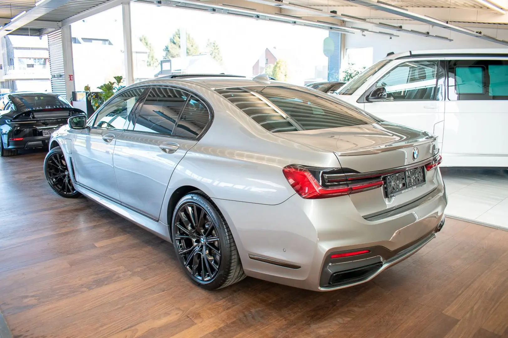 745 E *M-SPORT*, AUTOM, LASER LIGHT, APPLE/ANDRO