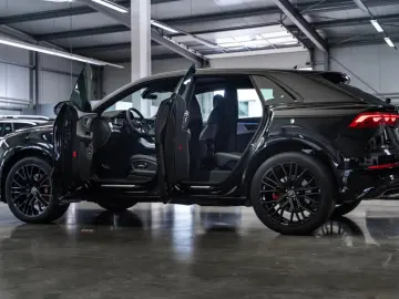Audi Q8 50 TDI Quattro S Line / Full / Prod. 2025 Pano
