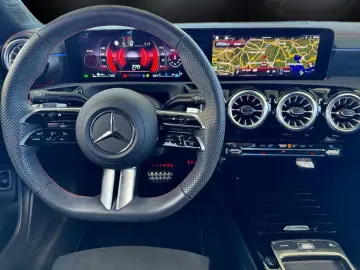 CLA 200 d AMG, Night, Pano, Totwinkel,HANDS-FREE