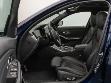 M340i xD Panorama HUD DAB HiFi PDC Alarm 19Zoll