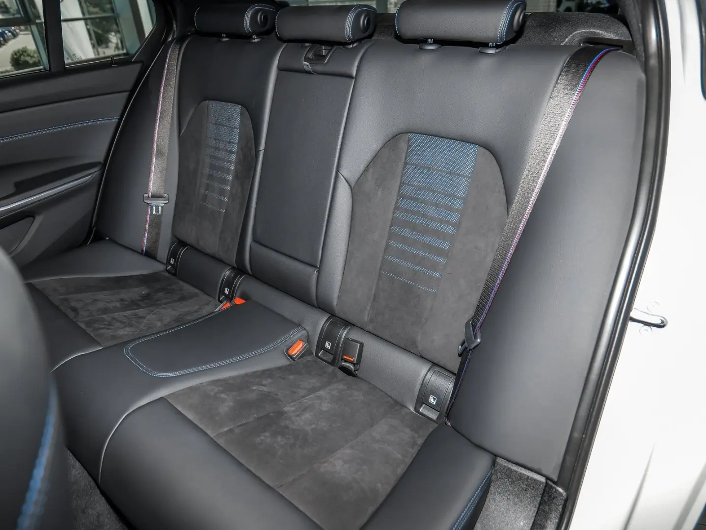 M340i xDrive Laser LiveCockpitProf 360Grad 19