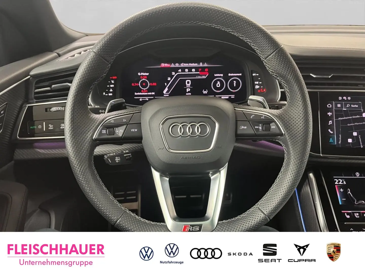 RSQ8 Sportabgas 305km/h AHK Pano Matrix 23 Zoll