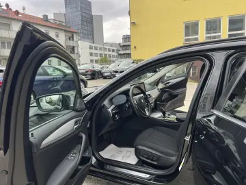 520 d Touring Aut. LED+HARMAN-KARDON+CAMERA