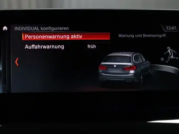 530 Touring Sport Line CAM LED LEDER NAVI SHZ