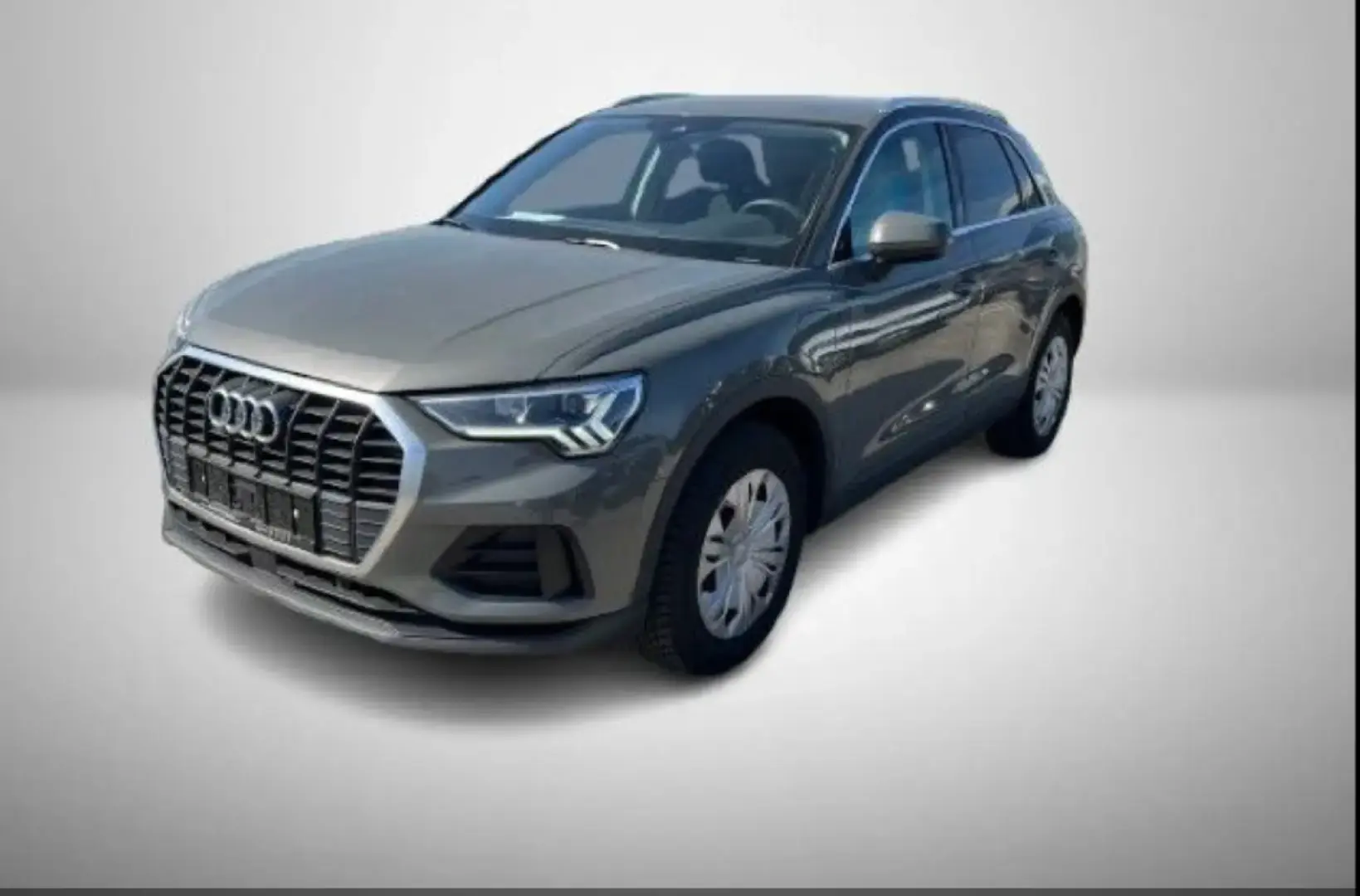 Q3 45 TFSI e S tronic RFK+LED+SHZ+NAVI+DSP
