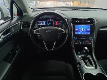 Ford Mondeo Lim. Hybrid Titanium