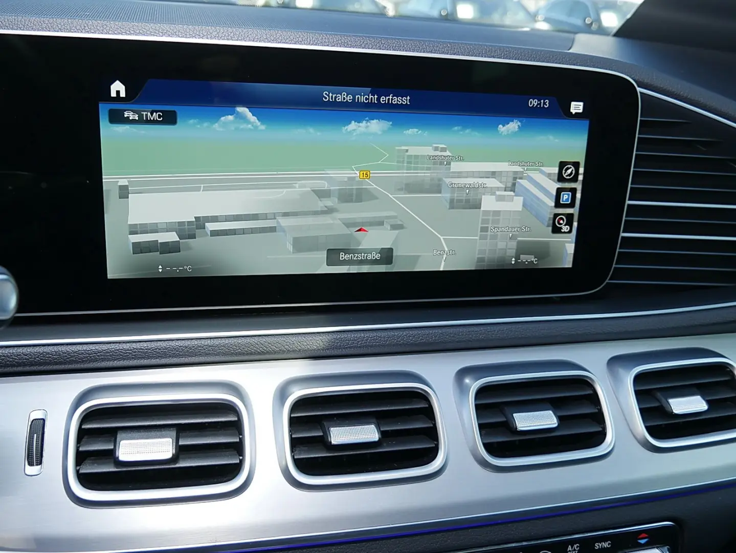 GLE 300 d 4M AMG+PANO+AIR+AHK+DIST.+MEMORY+MBEAM