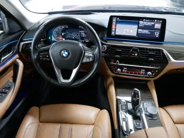 520d xDrive Luxury Line HuD 360° H&K ACC LED 20