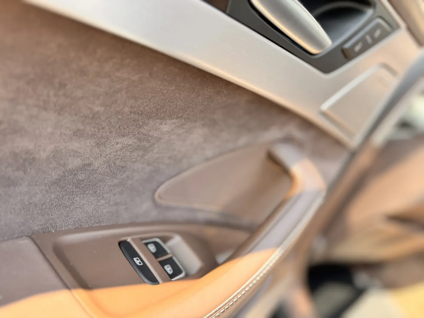Audi A8 Quattro Matrix Design Selection