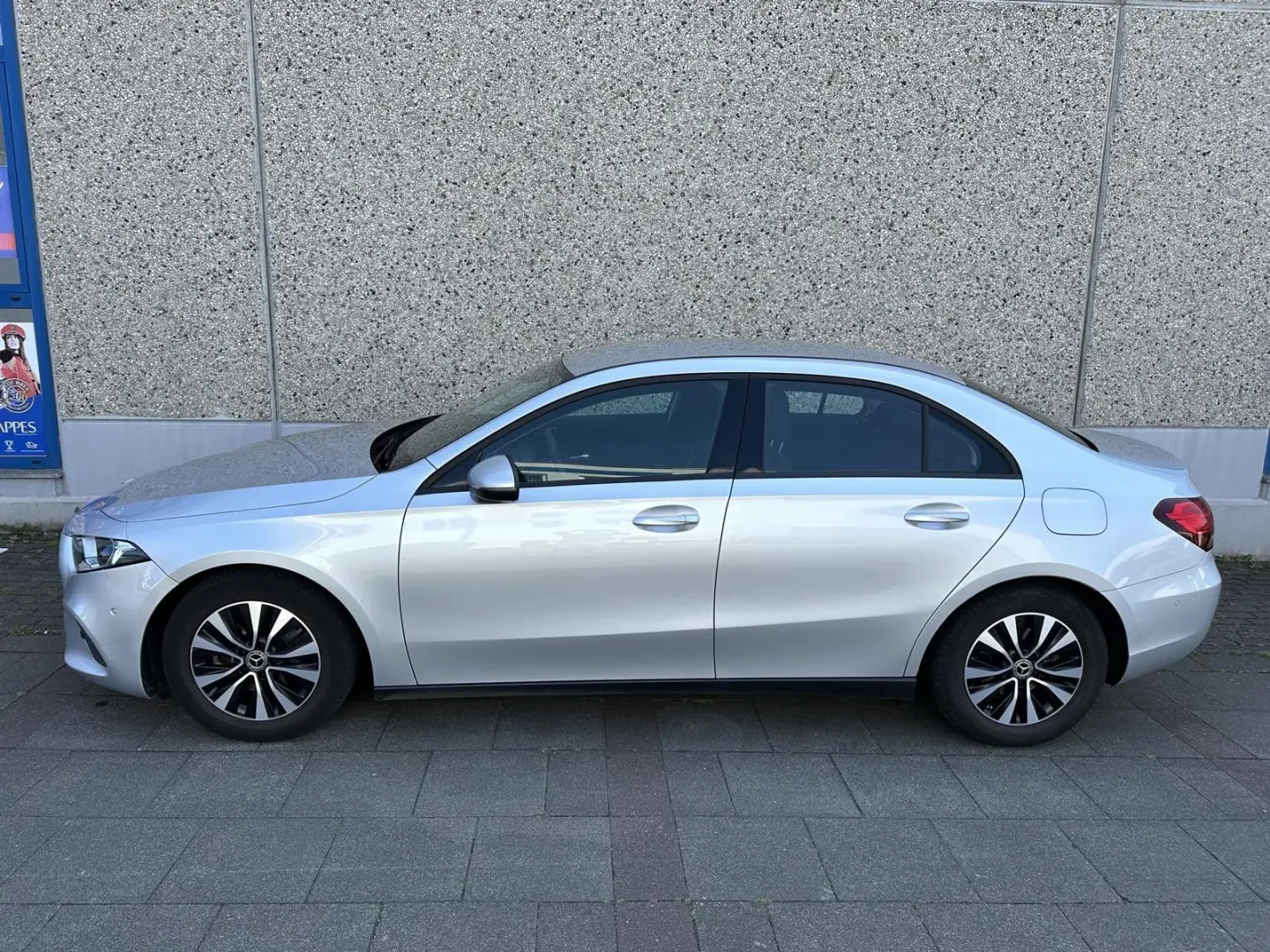A 180d V177 DCT Automatik Navi Kamera ParkAssist