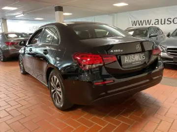 A 180 D  Business Limousine Navi,MBUX,Kamera