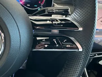 GLC 300 d 4M AMG DISTRONIC+AHK+BURMESTER+MEMORY