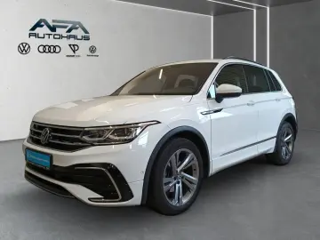 Tiguan 2.0 TDI R-Line IQ.Light*RFK*LM19*ACC