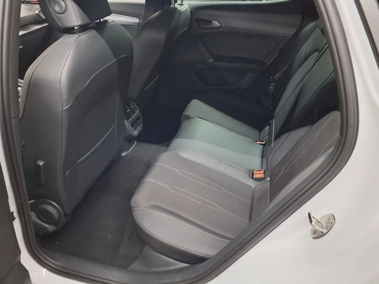 Formentor 4Drive2.0TSI DSG LED Navi SHZ ACC