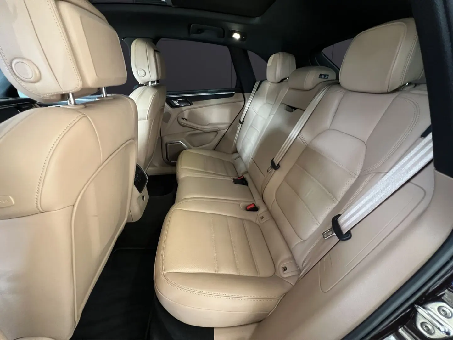 Macan GTS /PANO/CHRONO/BURM/21