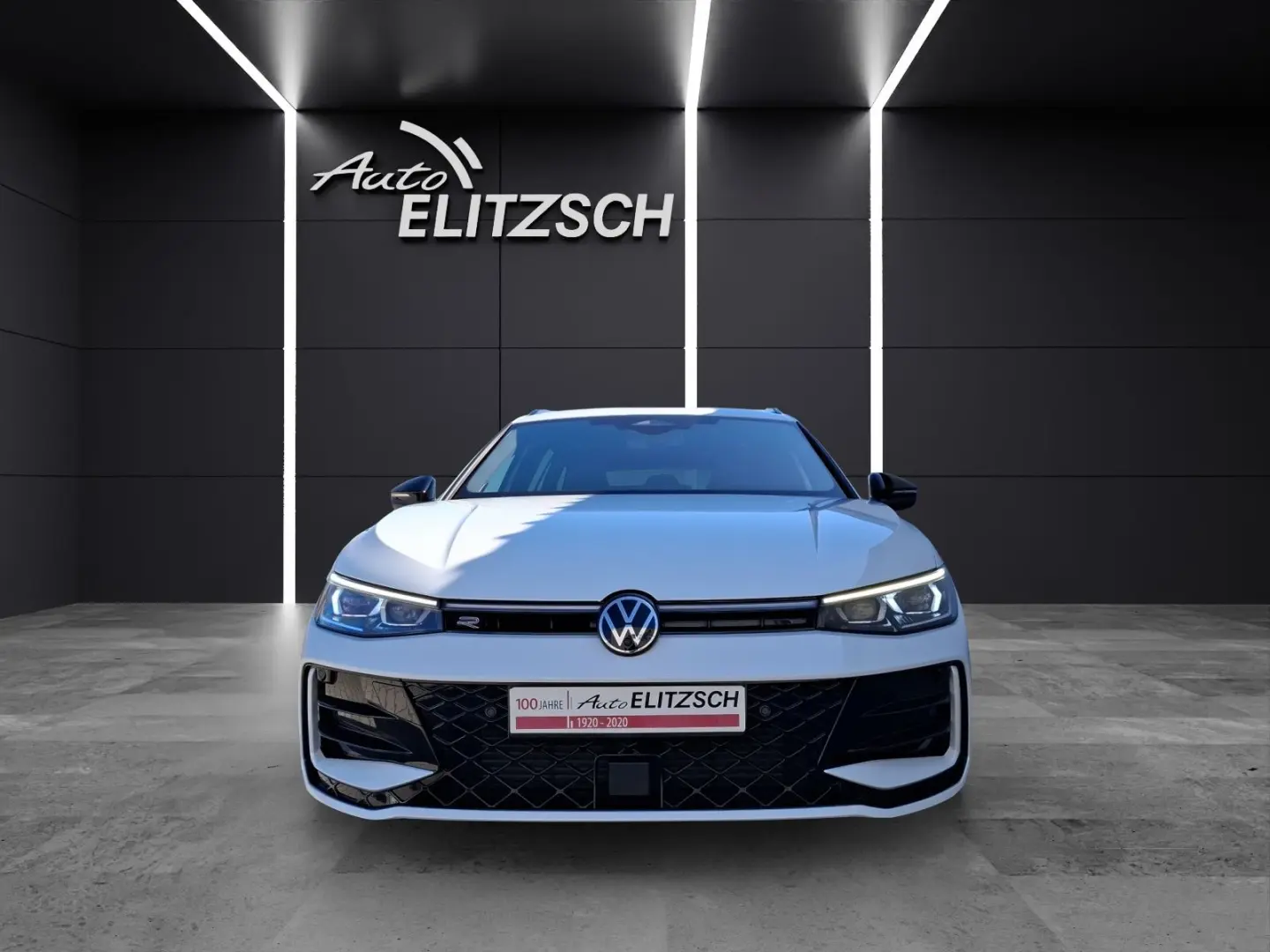 Passat TDI R-line Pano STH IQ.Light AHK ACC