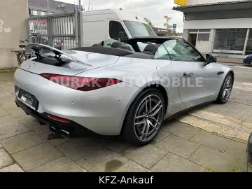 Mercedes-Benz  SL 43 AMG
