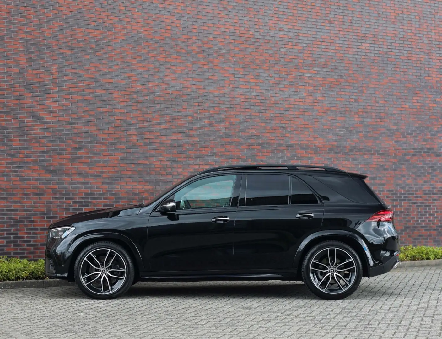 GLE 450d 4-Matic *7p*Facelift*AHK*AMG*Pano*