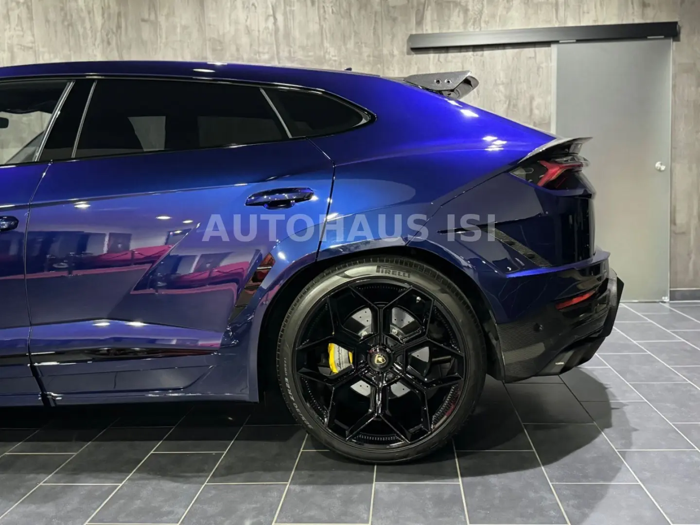 Urus S+NOVITEC WIDEBODY,FULL-CARBON,MASSAGE,23
