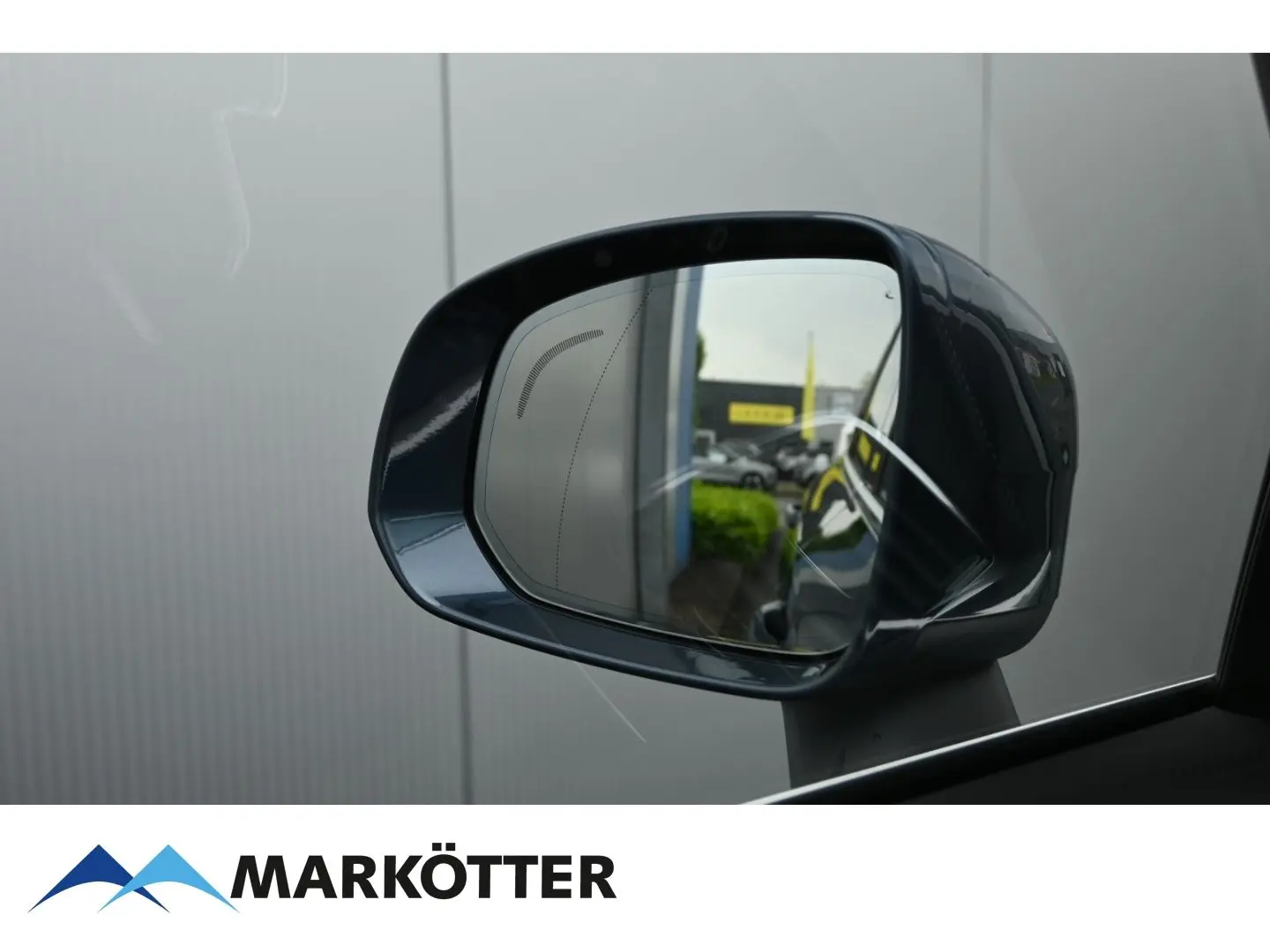 XC90 T8 AWD Recharge Ultra Bright/360/HuD/B&W