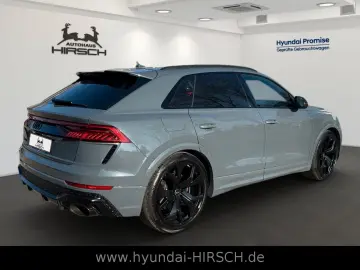 RSQ8 4.0 TFSI quattro Dynamik+/305km/h/PANO
